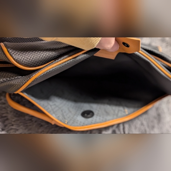 Authentic Vintage YSL Boston Bag - Picture 12 of 12